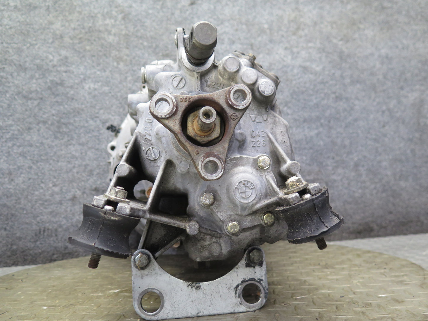 96-98 BMW E36/7 Z3 1.9L M44 S5D 250G Tbdh Manual Transmission w Plate 144K OEM