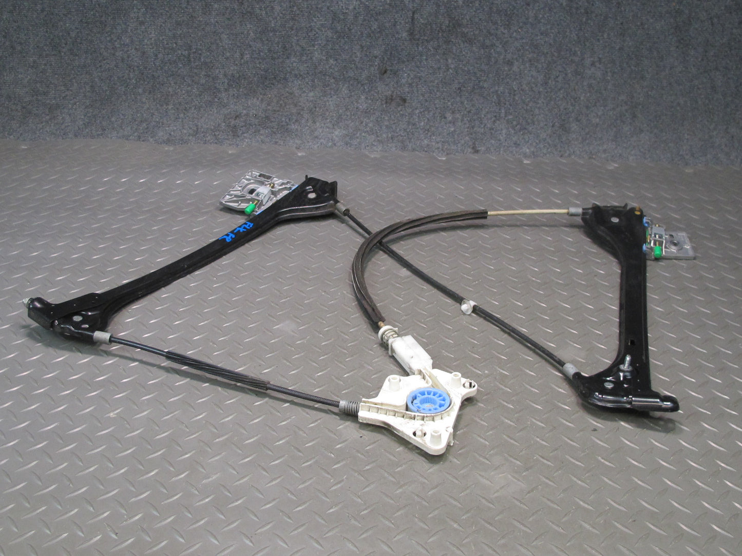 05-11 Mercedes R171 Slk-class Right Passenger Door Window Regulator OEM