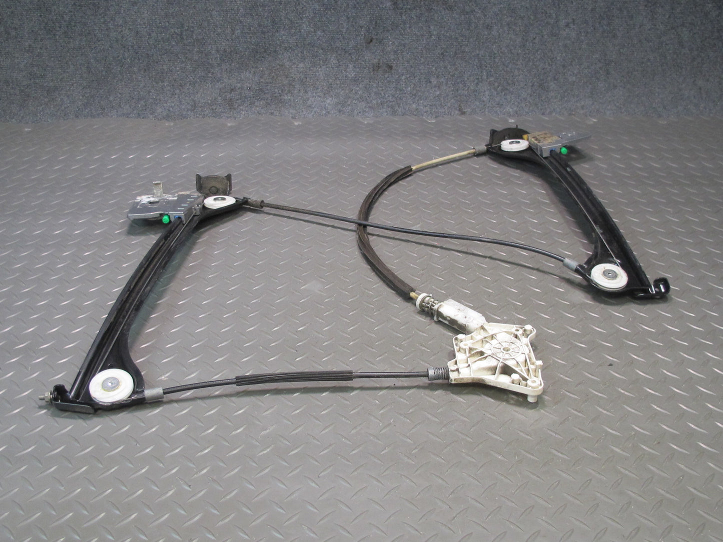 05-11 Mercedes R171 Slk-class Left Driver Door Window Regulator OEM