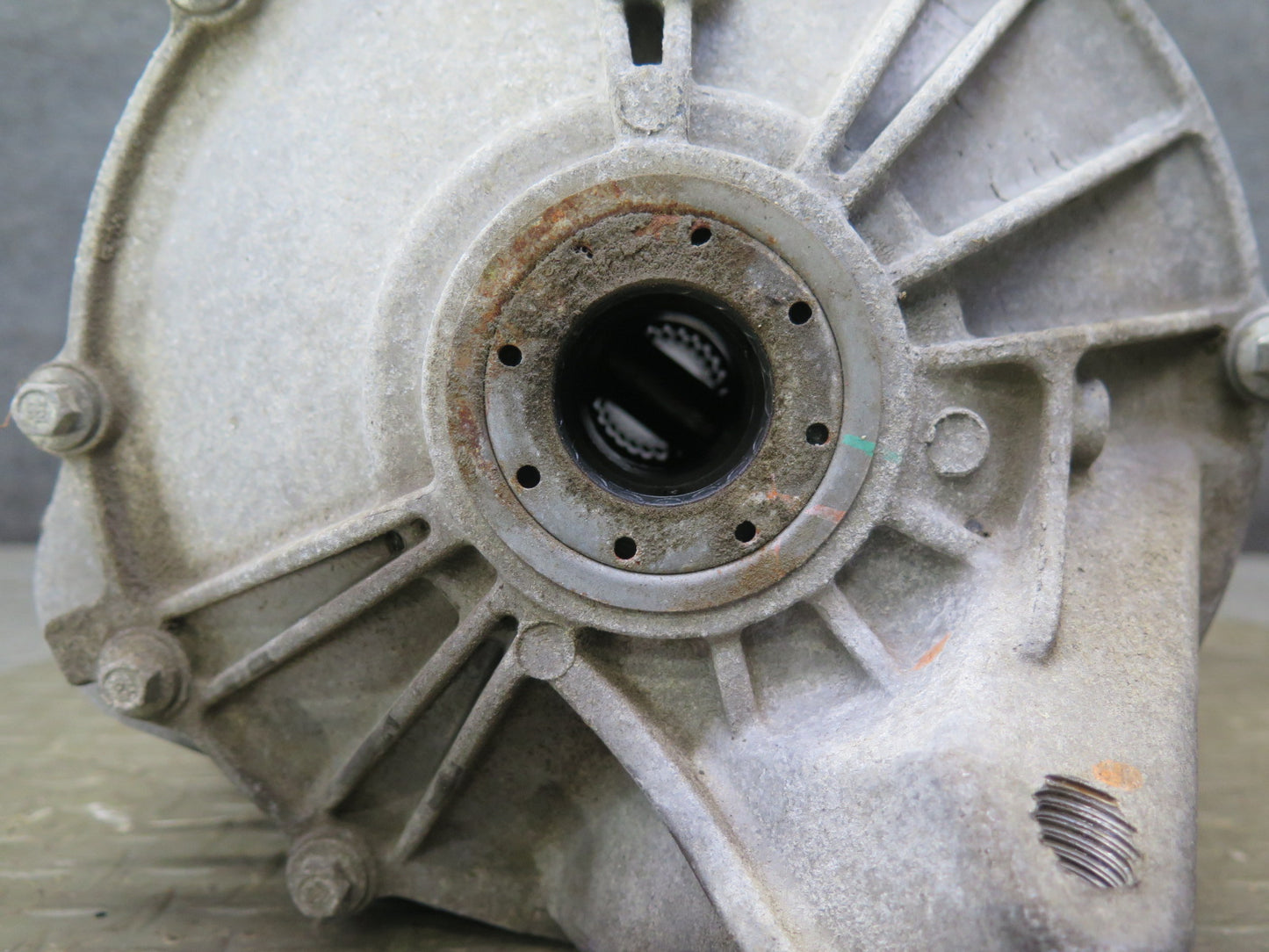 06-10 Pontiac Solstice Saturn SKY A/T Rear Differential LSD 3.91 Ratio 20K OEM