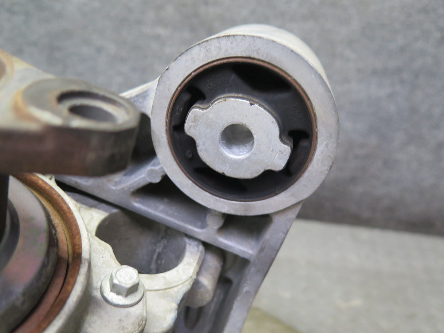 06-10 Pontiac Solstice Saturn SKY A/T Rear Differential LSD 3.91 Ratio 20K OEM