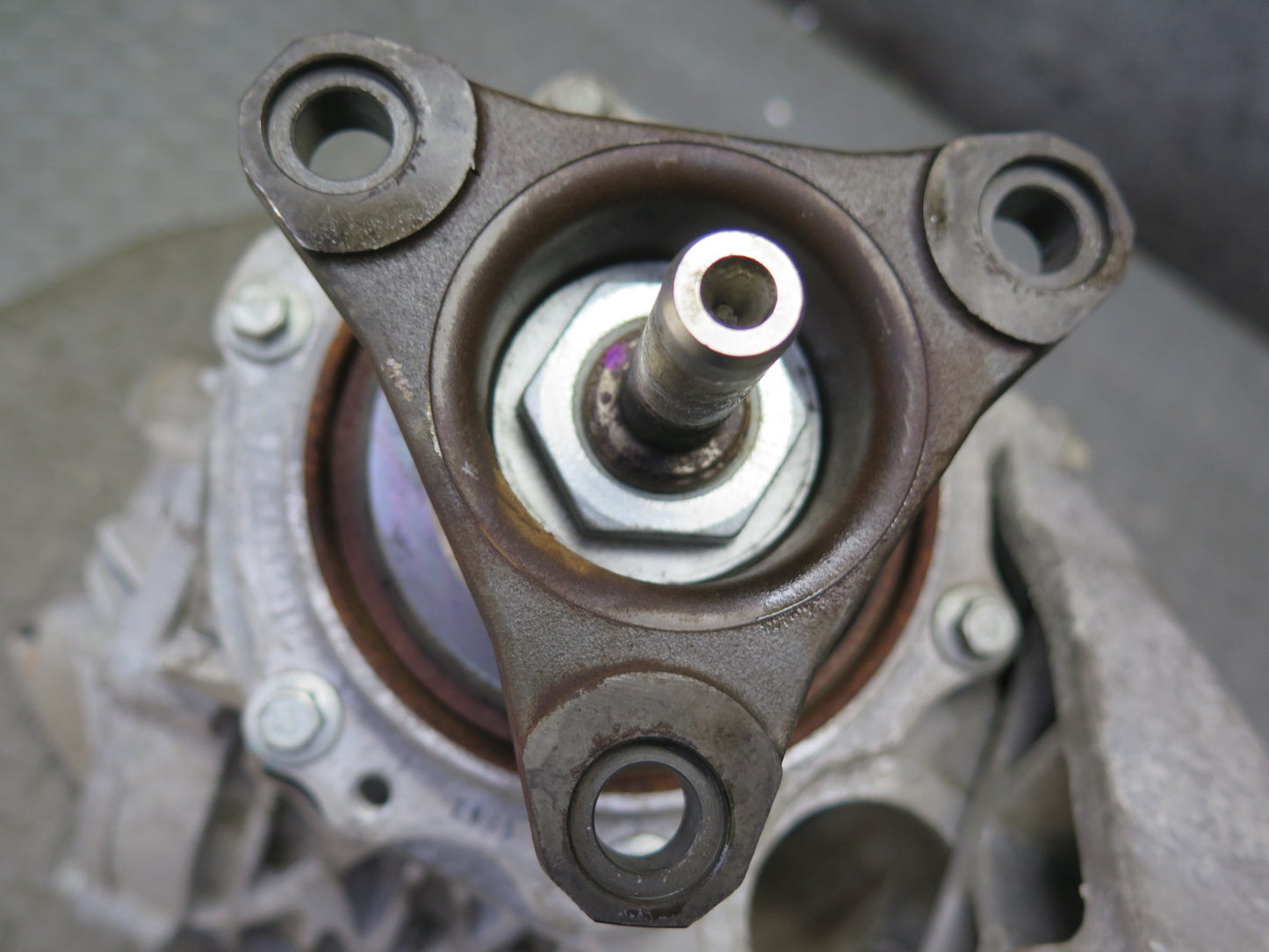 06-10 Pontiac Solstice Saturn SKY A/T Rear Differential LSD 3.91 Ratio 20K OEM