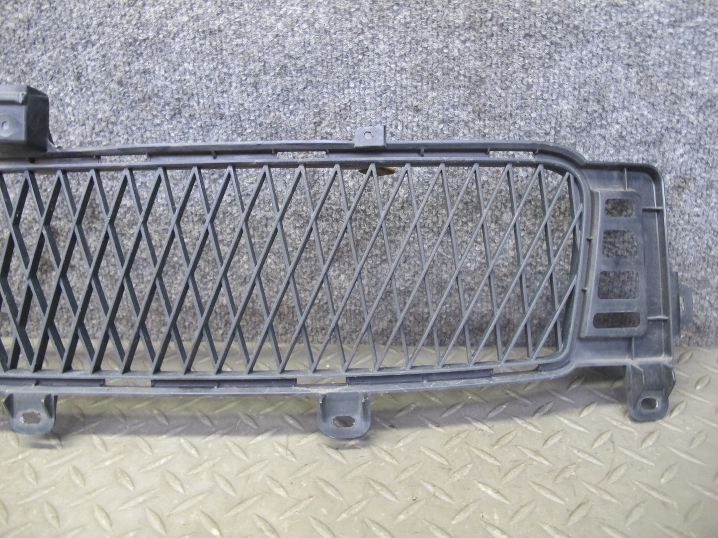 10-13 Lexus IS350 IS250 Convertible Front Bumper Lower Grille 53112-53130 OEM