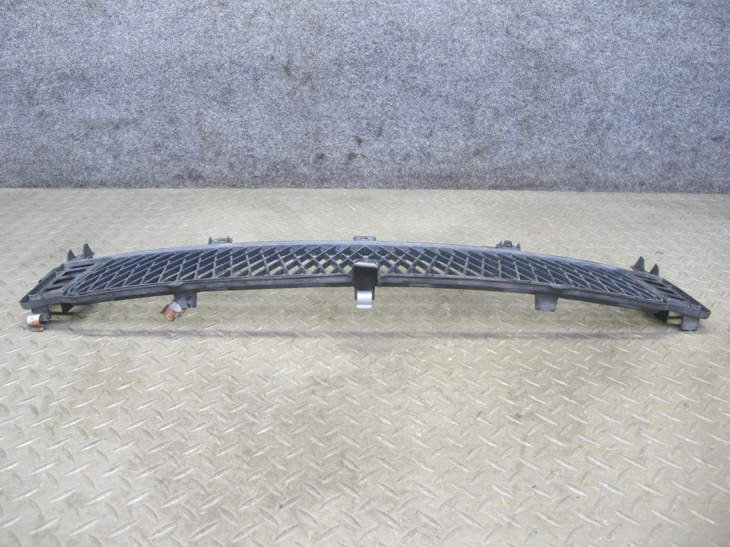 10-13 Lexus IS350 IS250 Convertible Front Bumper Lower Grille 53112-53130 OEM