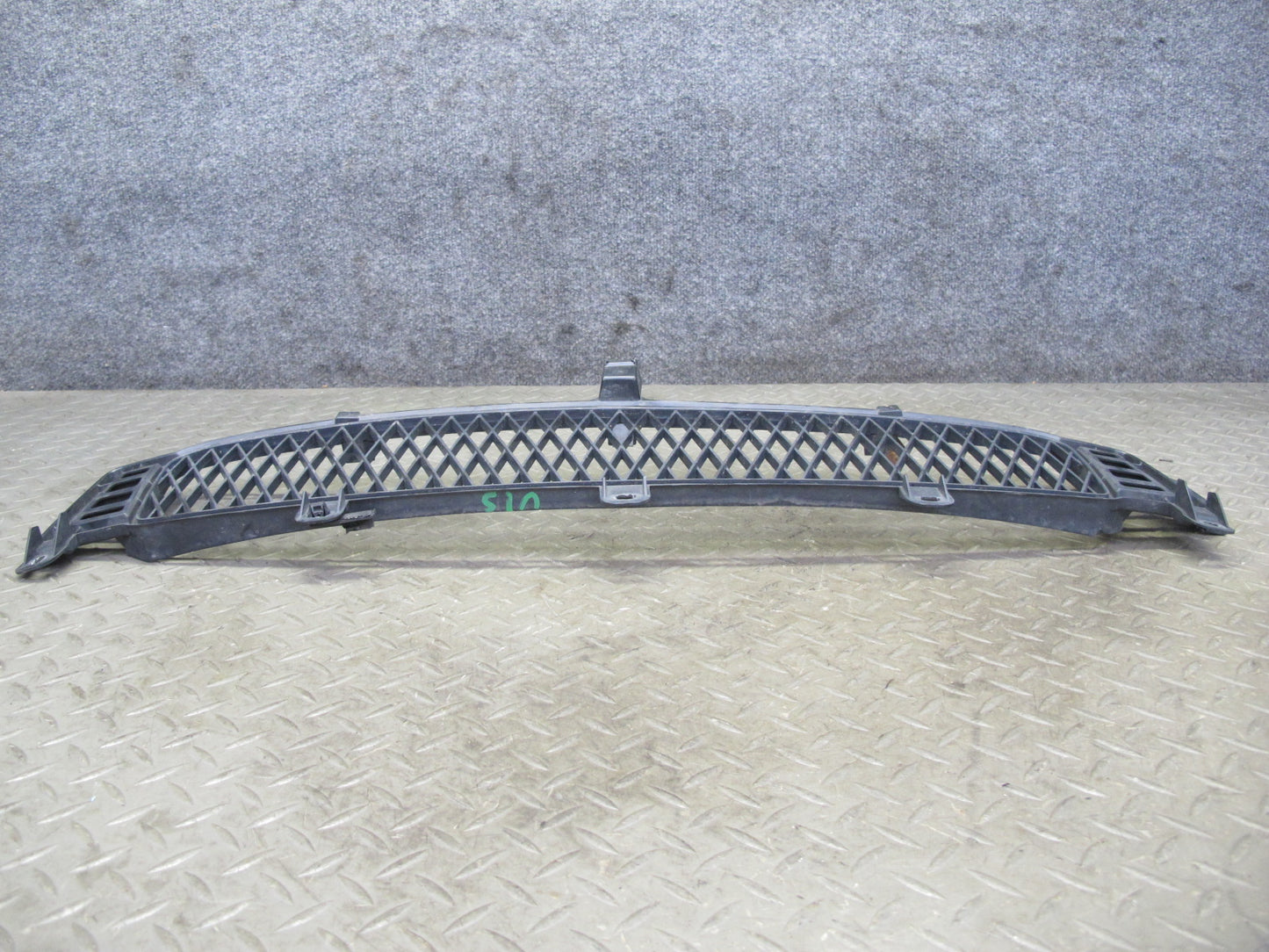 10-13 Lexus IS350 IS250 Convertible Front Bumper Lower Grille 53112-53130 OEM