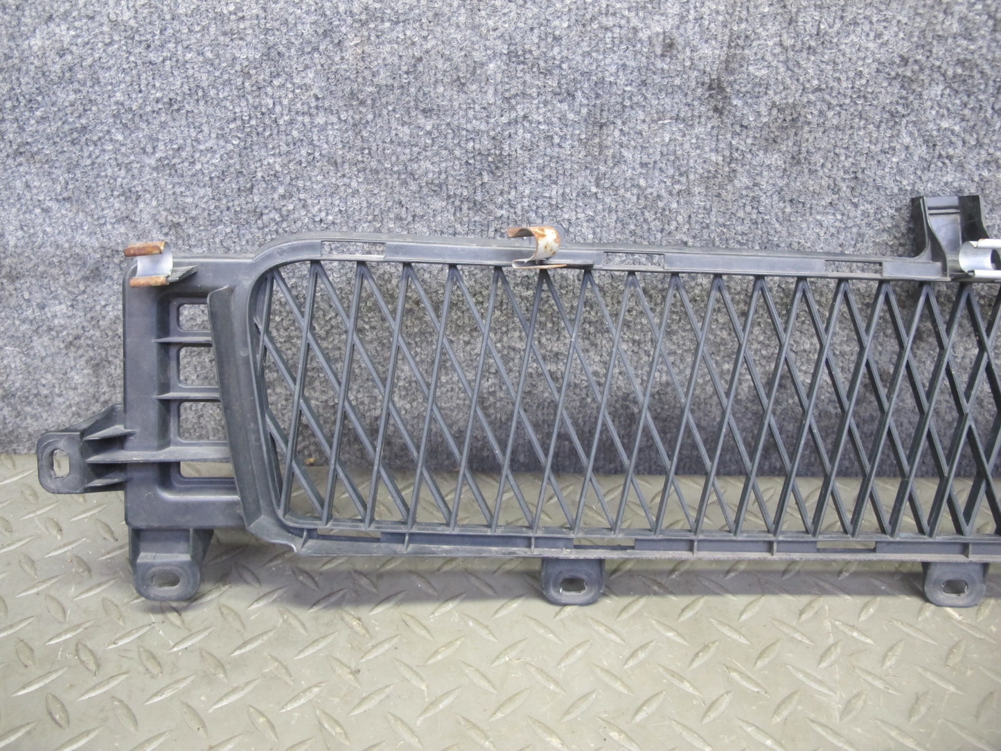 10-13 Lexus IS350 IS250 Convertible Front Bumper Lower Grille 53112-53130 OEM