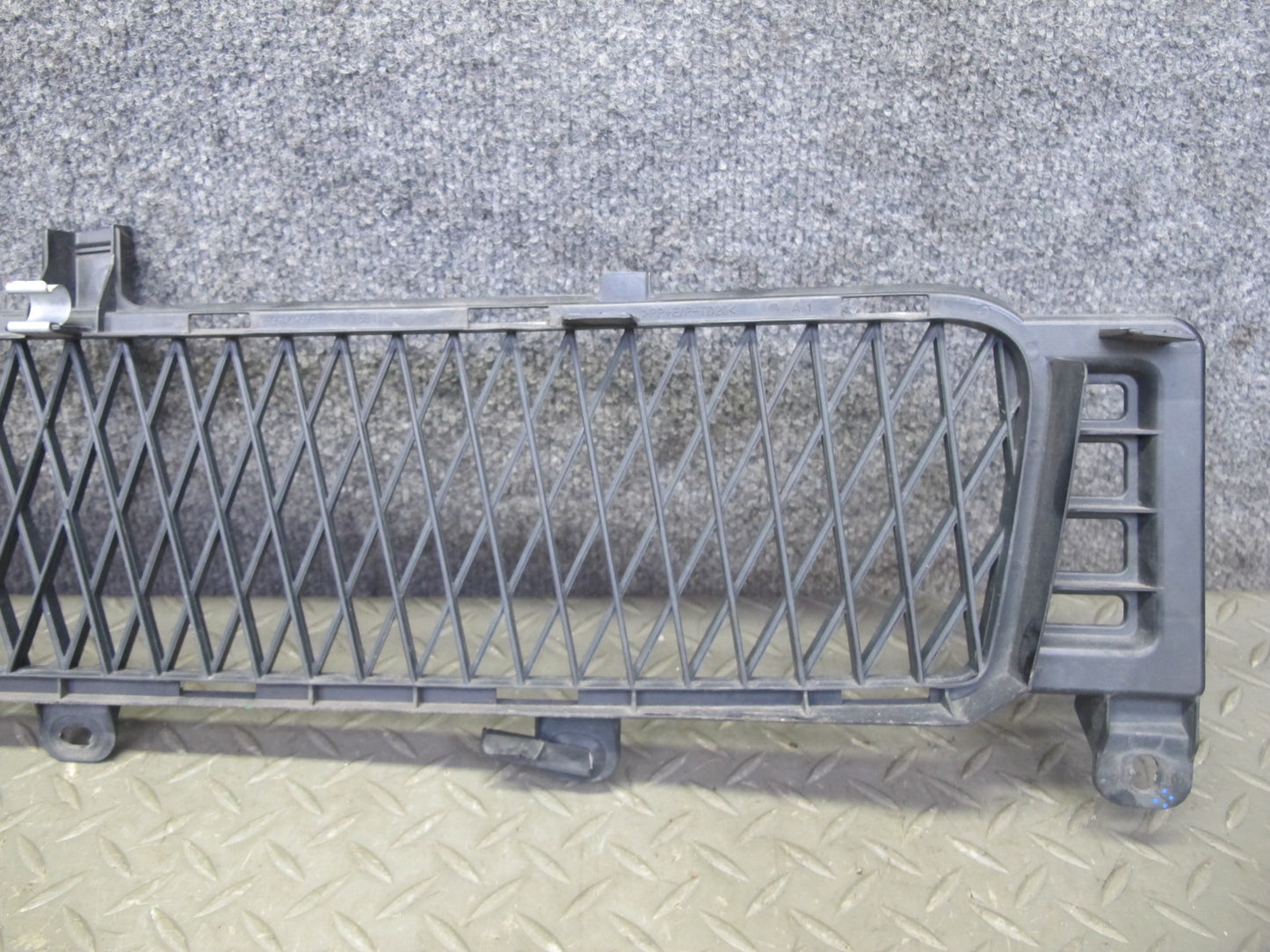 10-13 Lexus IS350 IS250 Convertible Front Bumper Lower Grille 53112-53130 OEM