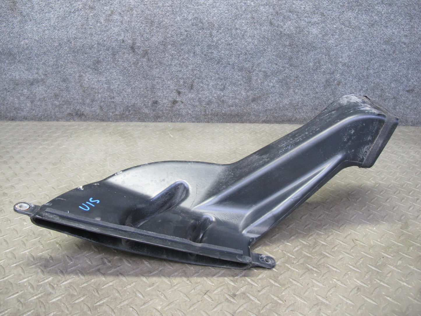 06-13 Lexus GSE20L IS250 2.5L Engine Air Intake Inlet Duct Pipe 17751-31100 OEM