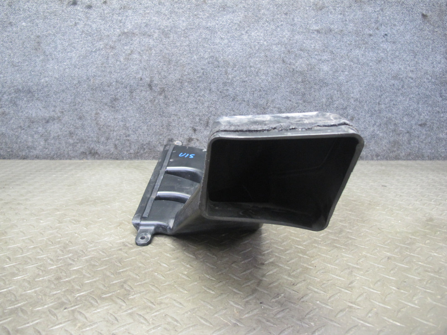 06-13 Lexus GSE20L IS250 2.5L Engine Air Intake Inlet Duct Pipe 17751-31100 OEM