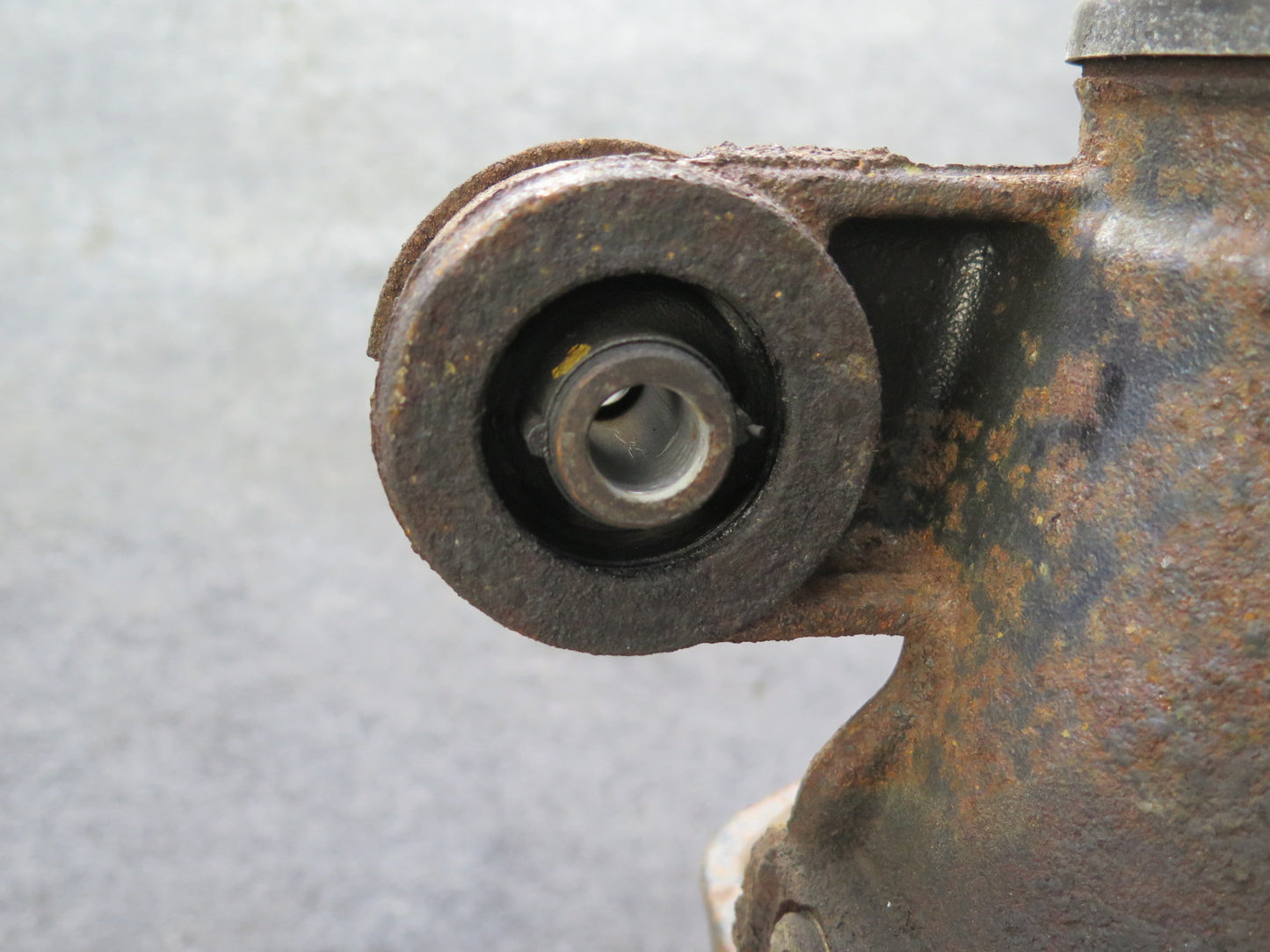 06-13 Lexus IS250 RWD A/T Rear Differential Carrier 3.909 Ratio 87K Miles OEM