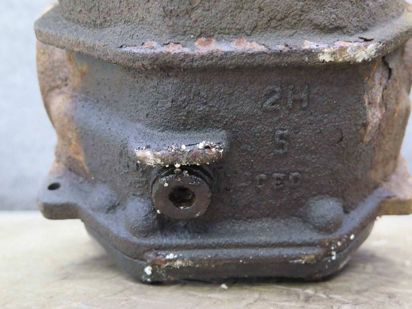 06-13 Lexus IS250 RWD A/T Rear Differential Carrier 3.909 Ratio 87K Miles OEM