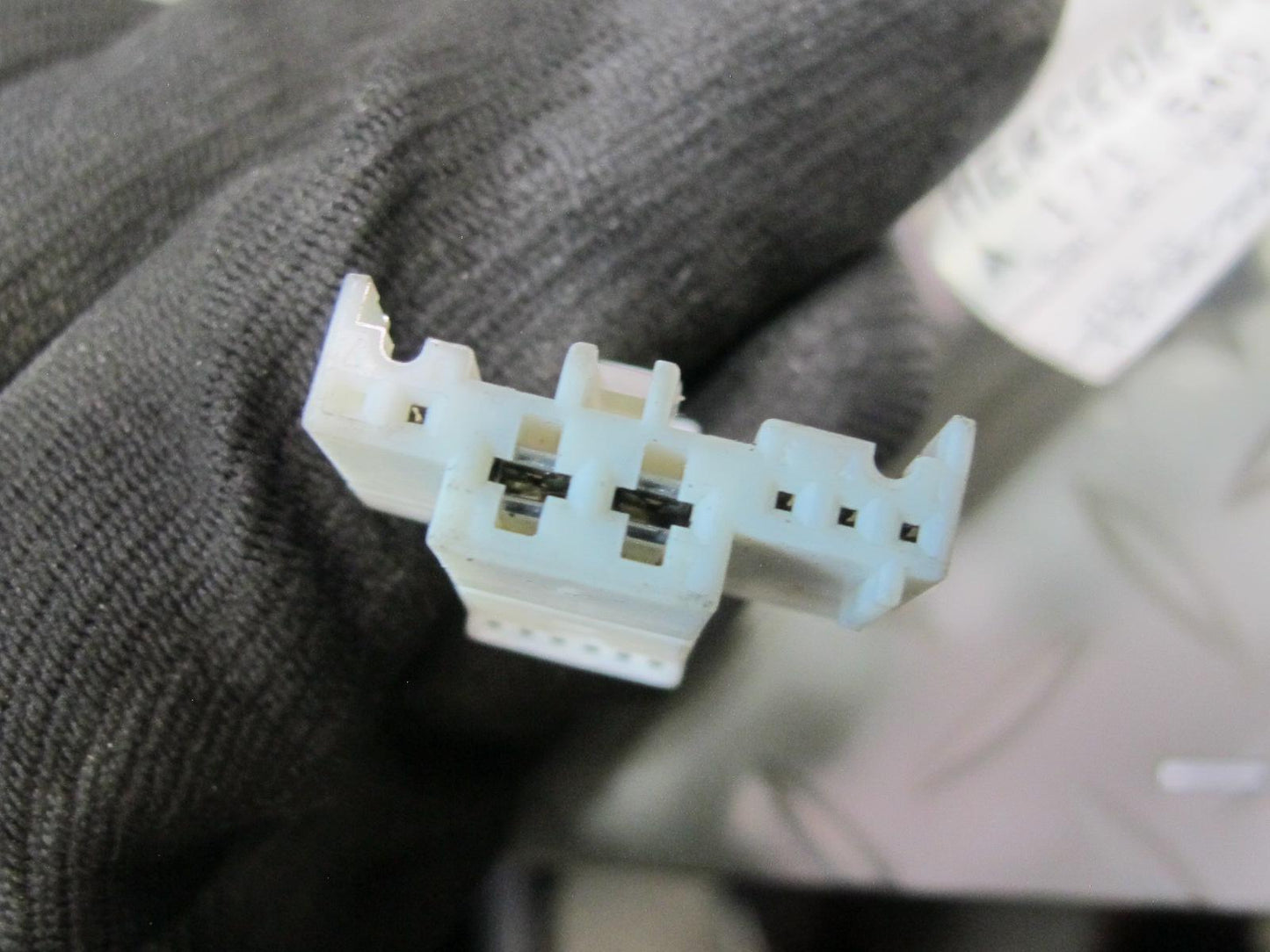 05-11 Mercedes R171 Slk-class Left Door Window Motor 0130821436 OEM