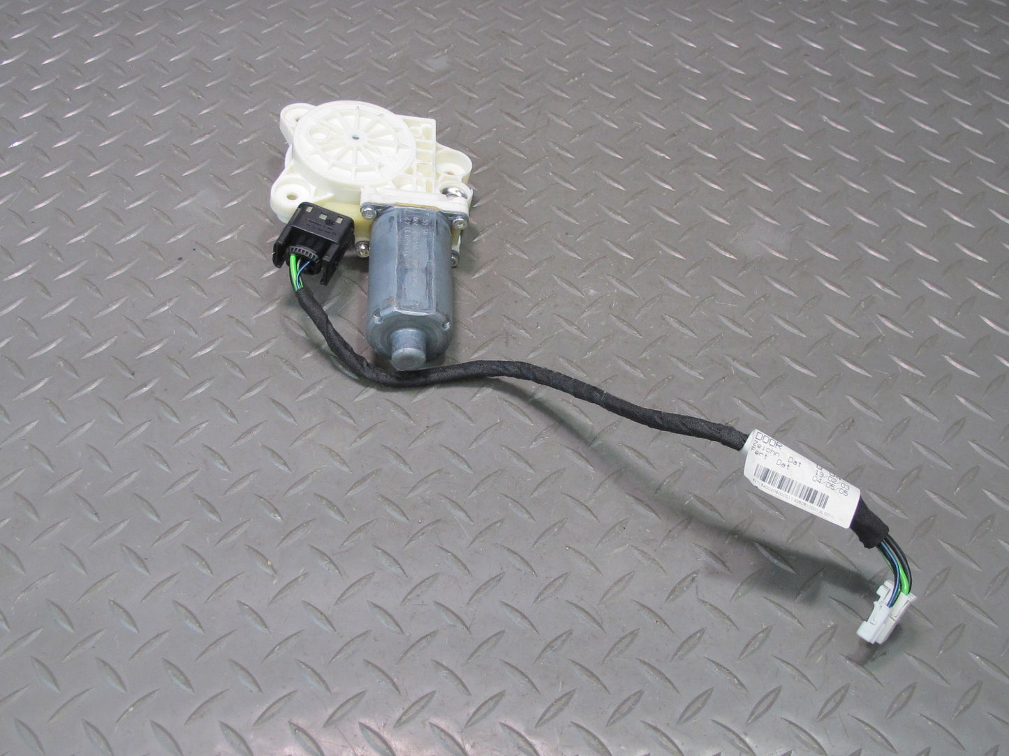 05-11 Mercedes R171 Slk-class Left Door Window Motor 0130821436 OEM
