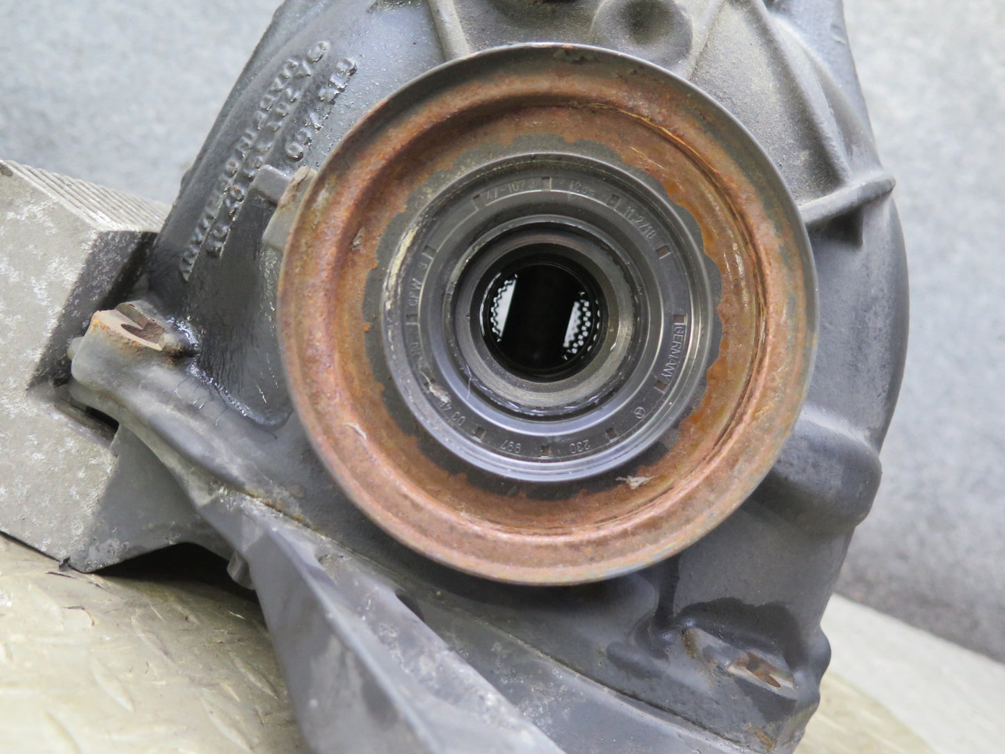 05-11 Mercedes R171 SLK55 AMG Rear Differential Carrier 3.06 Ratio 69K Miles OEM