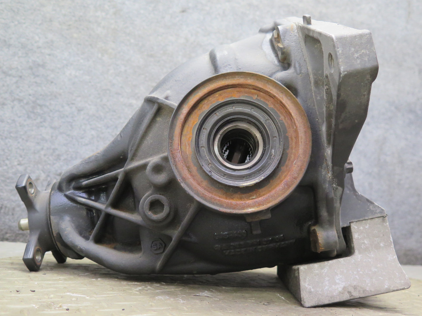 05-11 Mercedes R171 SLK55 AMG Rear Differential Carrier 3.06 Ratio 69K Miles OEM