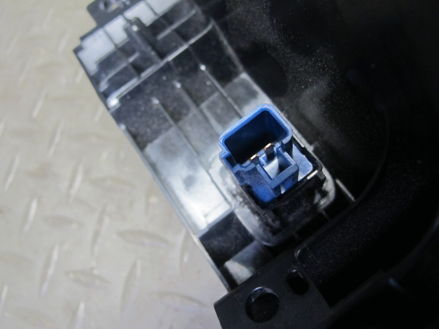 06-11 Lexus IS350 IS250 Dash Glove Box Compartment Storage Black 55550-53060 OEM