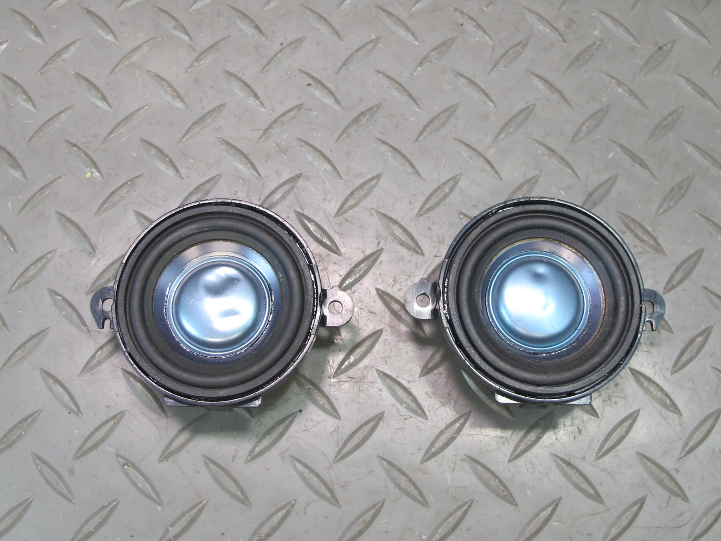 05-11 Mercedes R171 Slk-class Set of 2 Rear Left & Right Speaker 1718201702 OEM