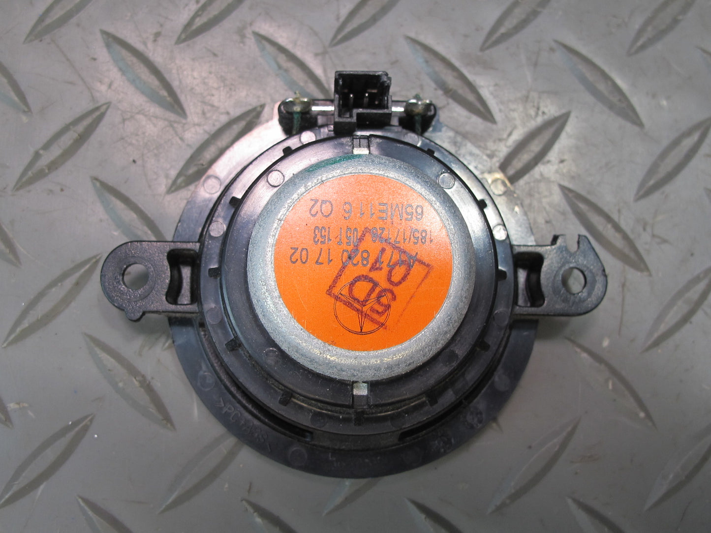 05-11 Mercedes R171 Slk-class Set of 2 Rear Left & Right Speaker 1718201702 OEM