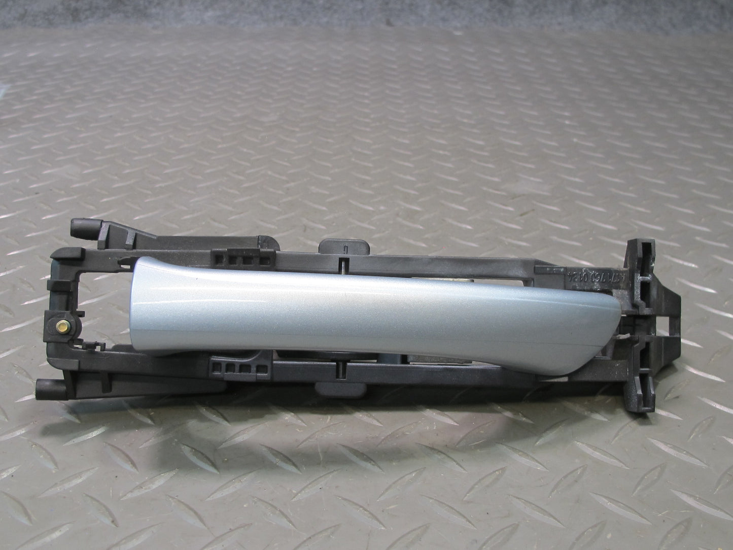 05-11 Mercedes R171 Slk-class Left Door Exterior Handle OEM