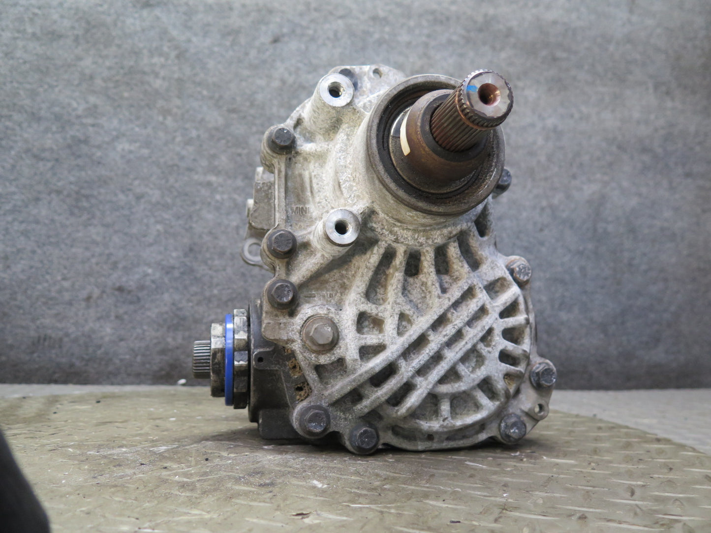 11-15 Mini S R61 R60 Countryman AWD A/T Transfer Case Box 116K Miles 9811688 OEM