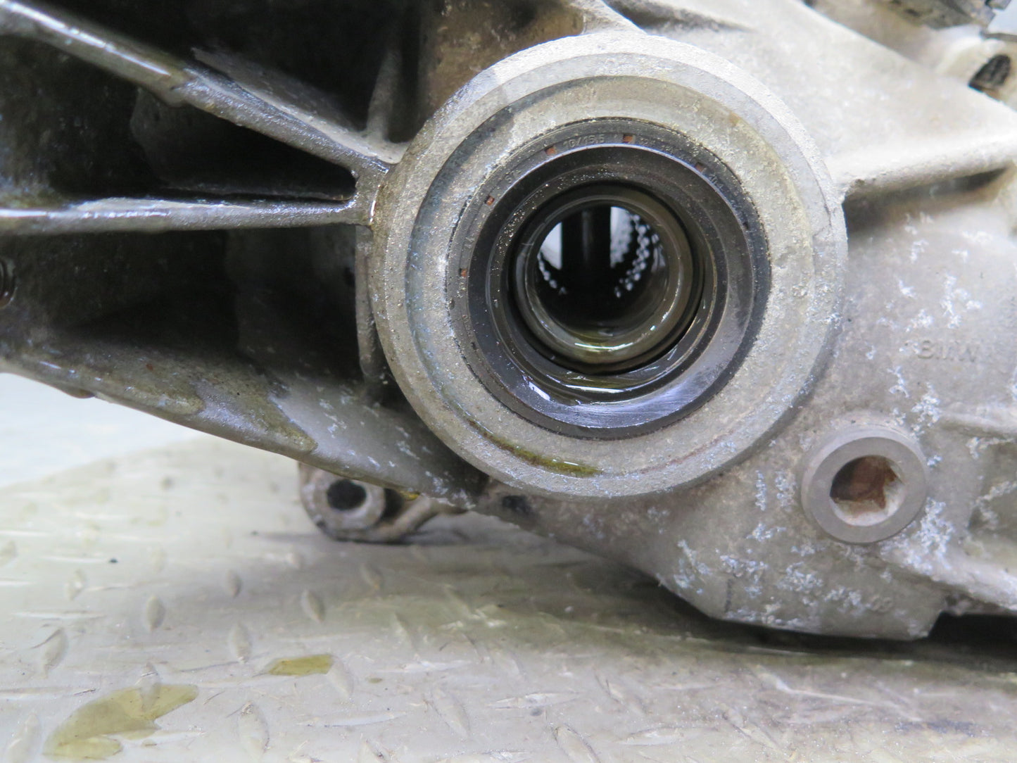 11-15 Mini S R60 R61 Countryman AWD Rear Differential Carrier 2.81 Ratio OEM