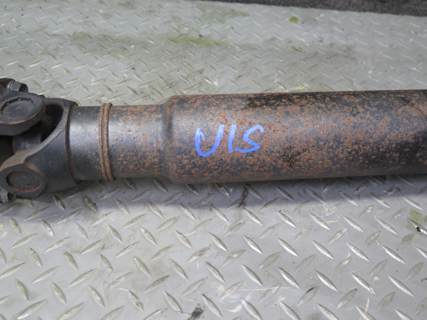 06-13 Lexus IS250 RWD A/T Auto Transmission Rear Driveshaft Drive Shaft 88K OEM