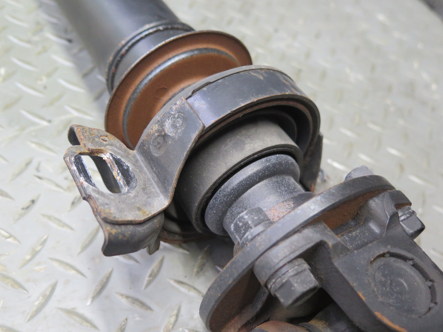 06-13 Lexus IS250 RWD A/T Auto Transmission Rear Driveshaft Drive Shaft 88K OEM