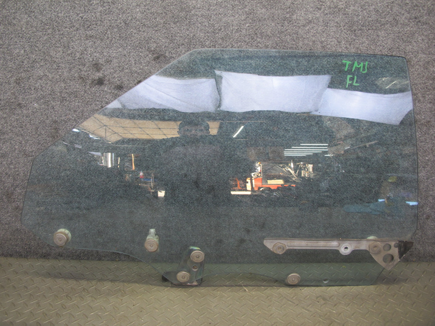 85-89 Toyota MR2 AW15 Front Left Driver Door Window Glass OEM