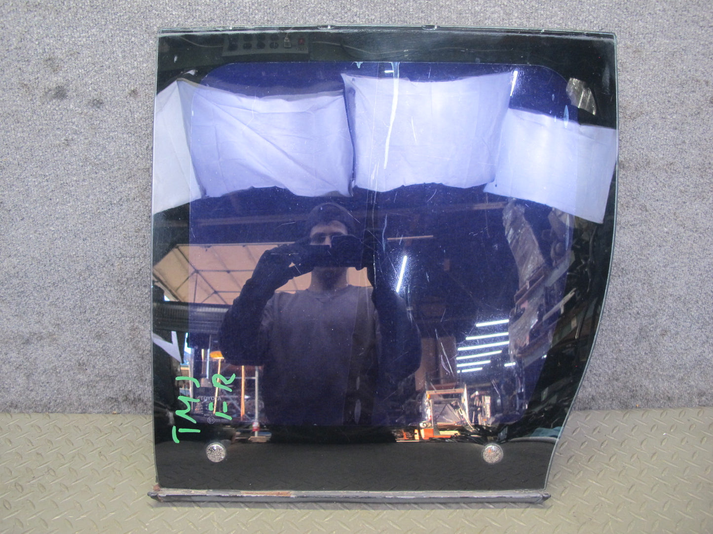 85-89 Toyota MR2 AW15 Front Right T-top Roof Glass Panel Tinted w Lock Latch OEM