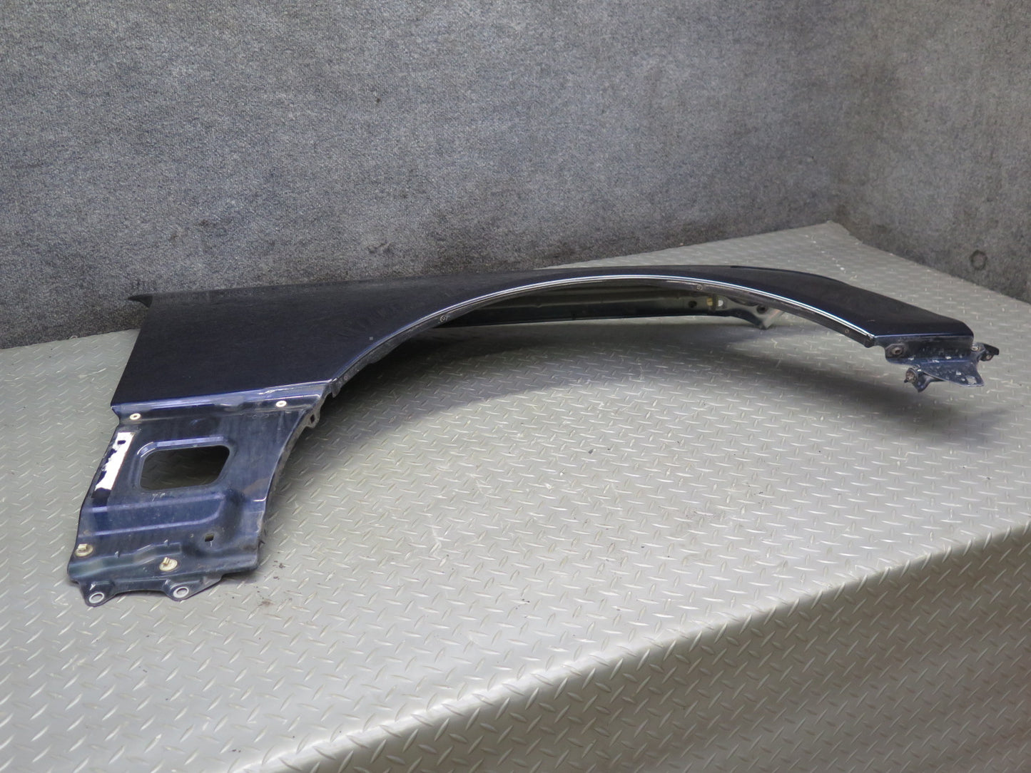 04-06 Lexus UCF30L LS430 Front Right Fender Shell Panel Cover Dark Blue OEM