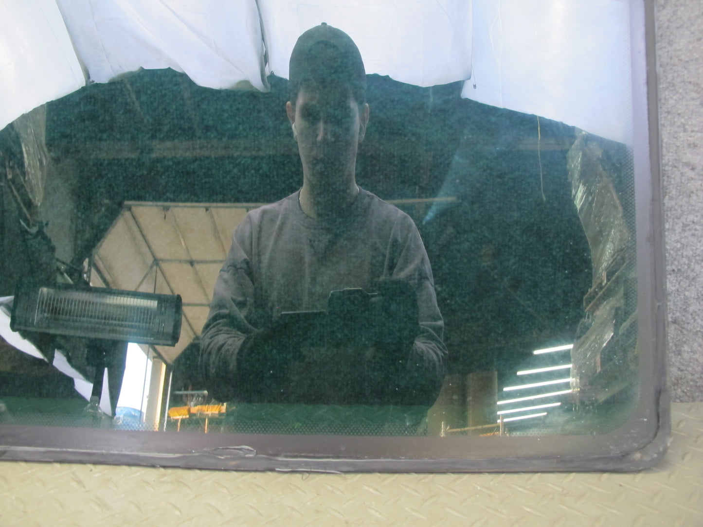 01-03 VW Eurovan T4 Rear Left Quarter Glass Window OEM