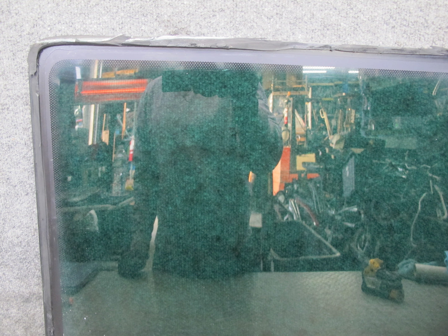 01-03 VW Eurovan T4 Rear Right Quarter Glass Window OEM