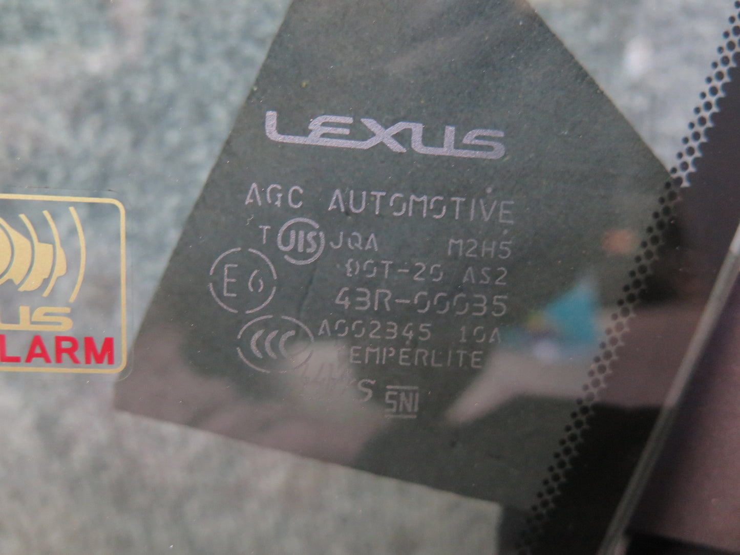 10-12 Lexus IS350 IS250 Convertible Front Left Driver Door Window Glass OEM