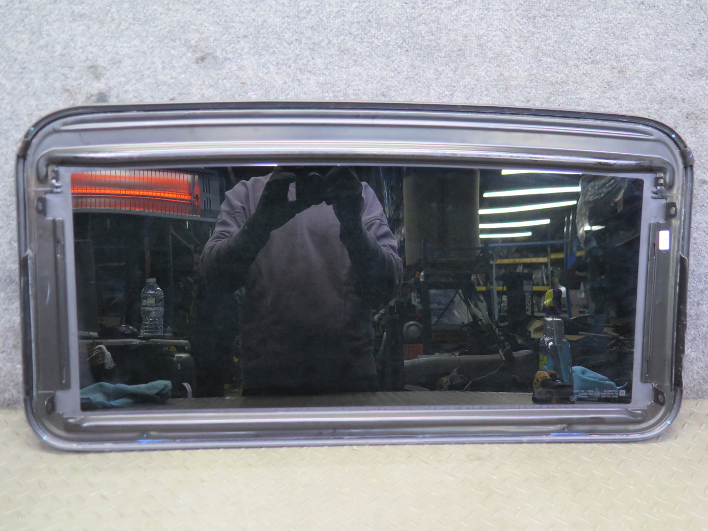 2007-2014 Cadillac Escalade Sunroof Glass Window