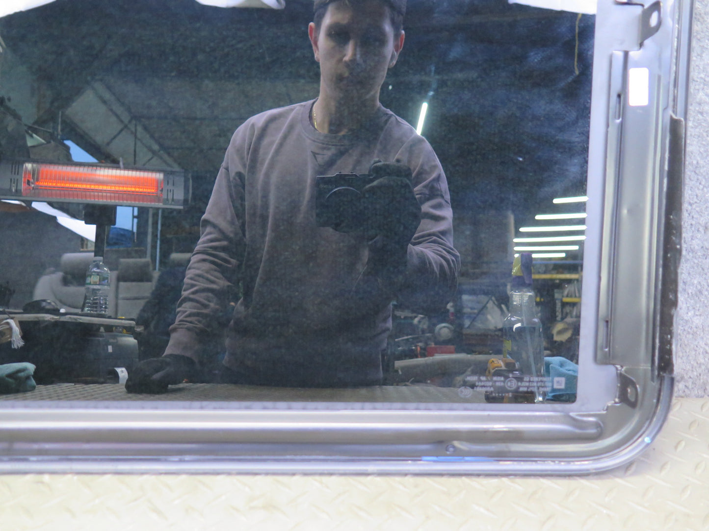 2007-2014 Cadillac Escalade Sunroof Glass Window