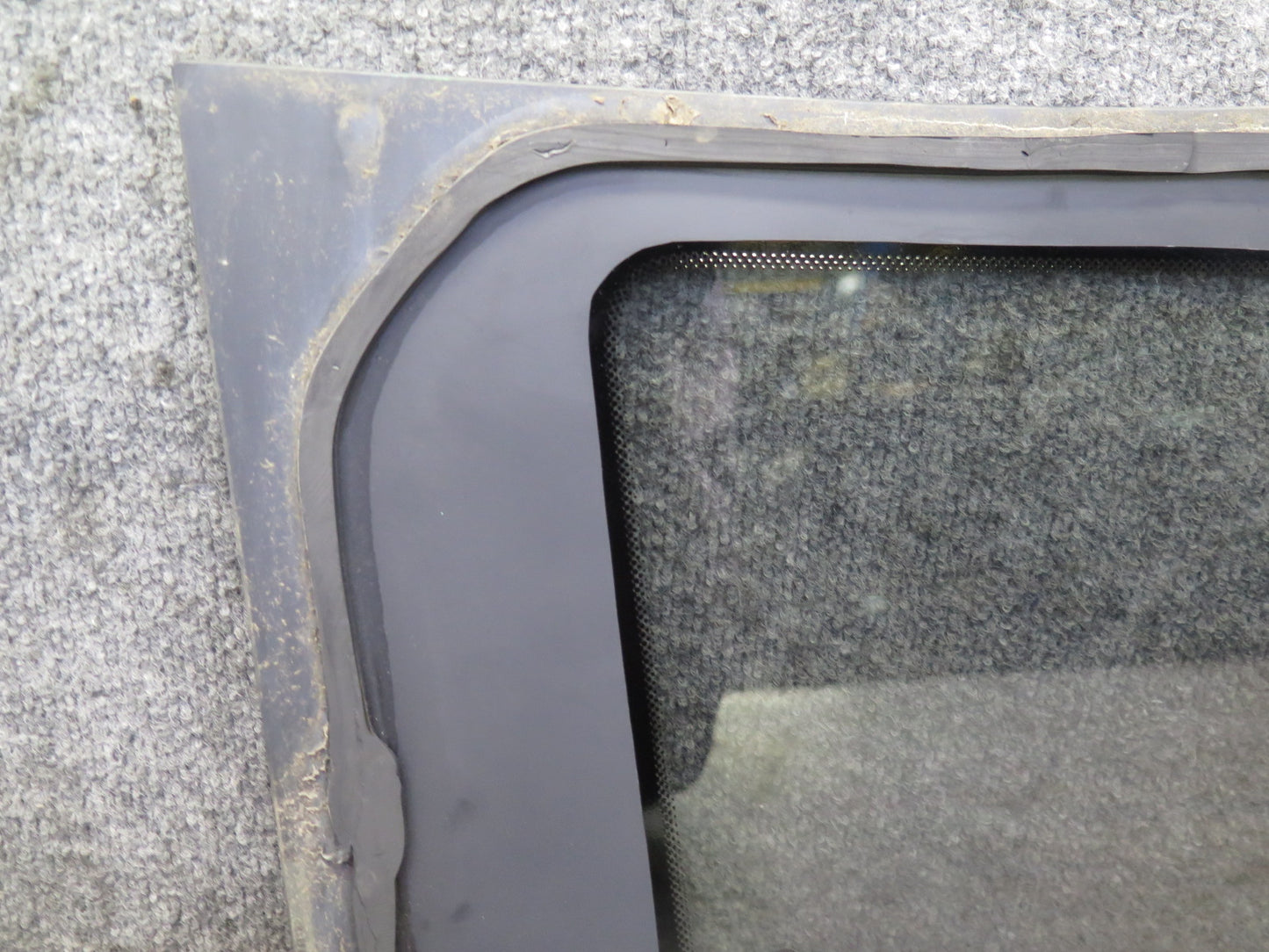 11-15 Mini Cooper R60 Countryman Rear Right Quarter Glass Window OEM