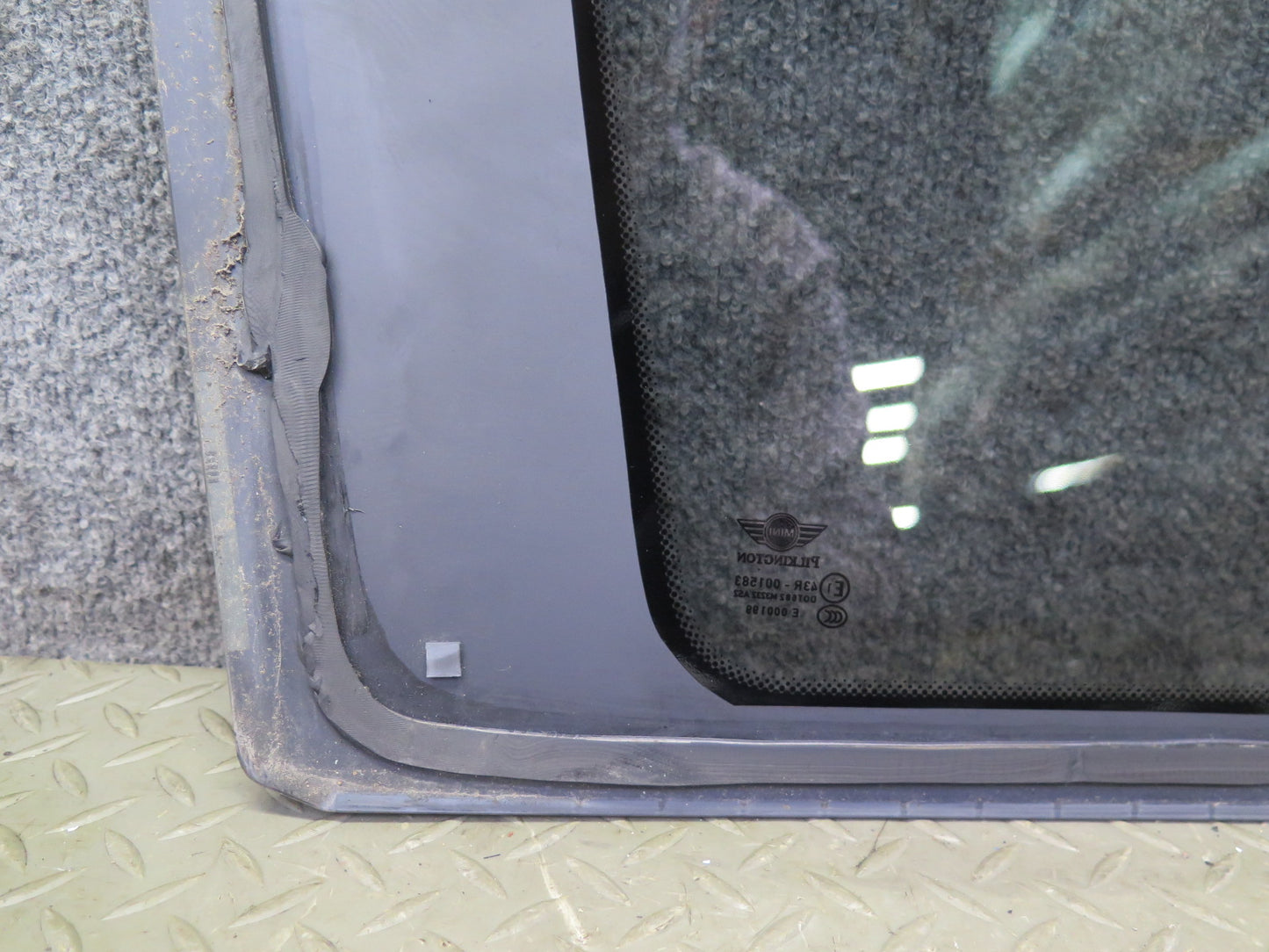 11-15 Mini Cooper R60 Countryman Rear Right Quarter Glass Window OEM