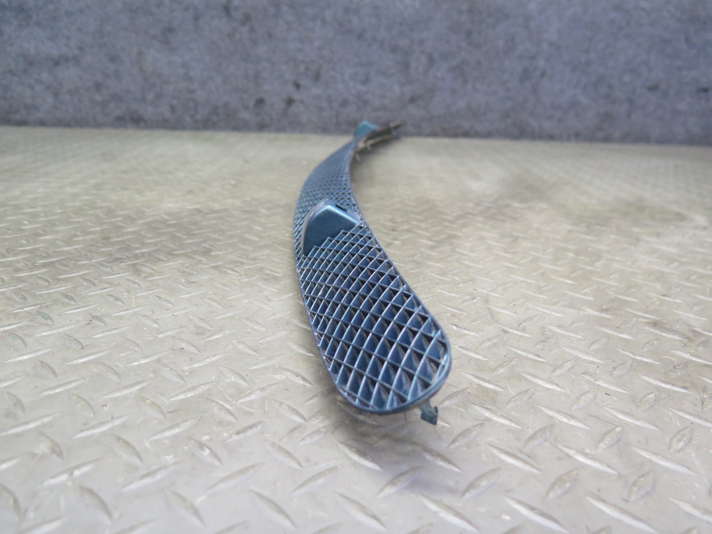 99-03 VW Eurovan T4 Front Windshield Vent Cowl Grille w Washer Nozzle Jets OEM