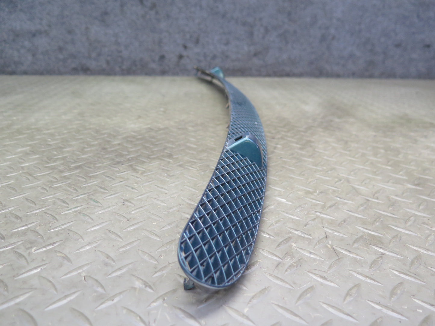 99-03 VW Eurovan T4 Front Windshield Vent Cowl Grille w Washer Nozzle Jets OEM