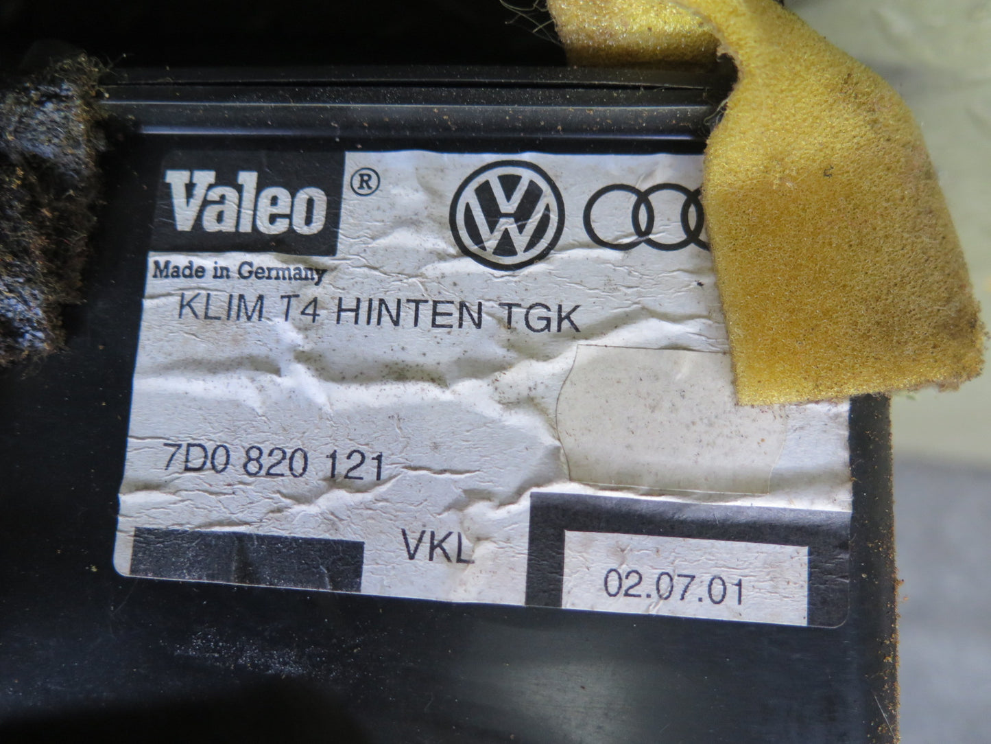 99-03 VW Eurovan T4 Rear Hvac A/C Evaporator Blower Motor Climate Box OEM