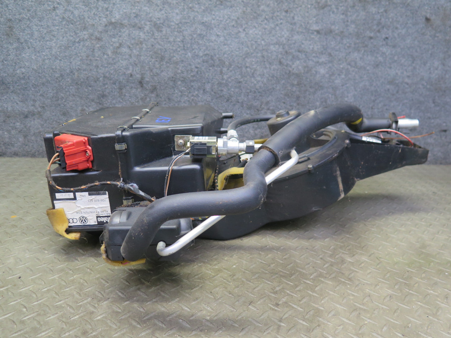 99-03 VW Eurovan T4 Rear Hvac A/C Evaporator Blower Motor Climate Box OEM