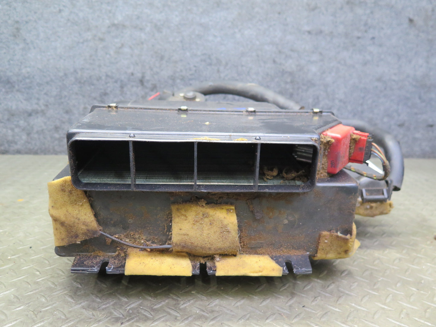 99-03 VW Eurovan T4 Rear Hvac A/C Evaporator Blower Motor Climate Box OEM