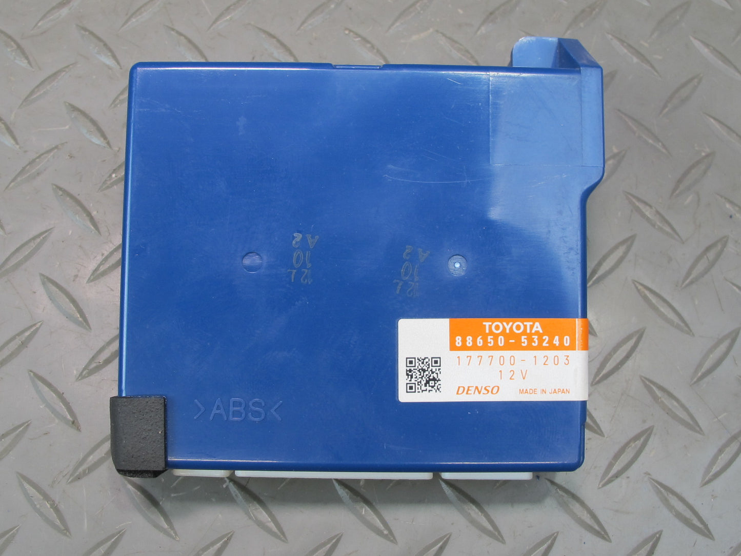 10-11 Lexus IS350 IS250 Convertible Temperature Blower Motor Control Module OEM