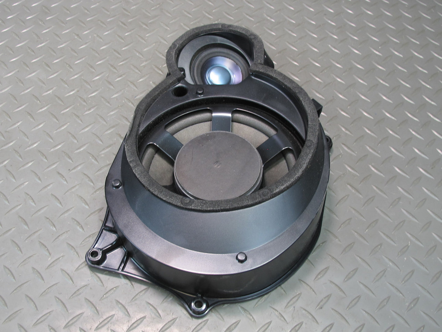 05-08 Mercedes R171 Slk-class Harman Kardon Set of 2 Left Right Door Speaker OEM