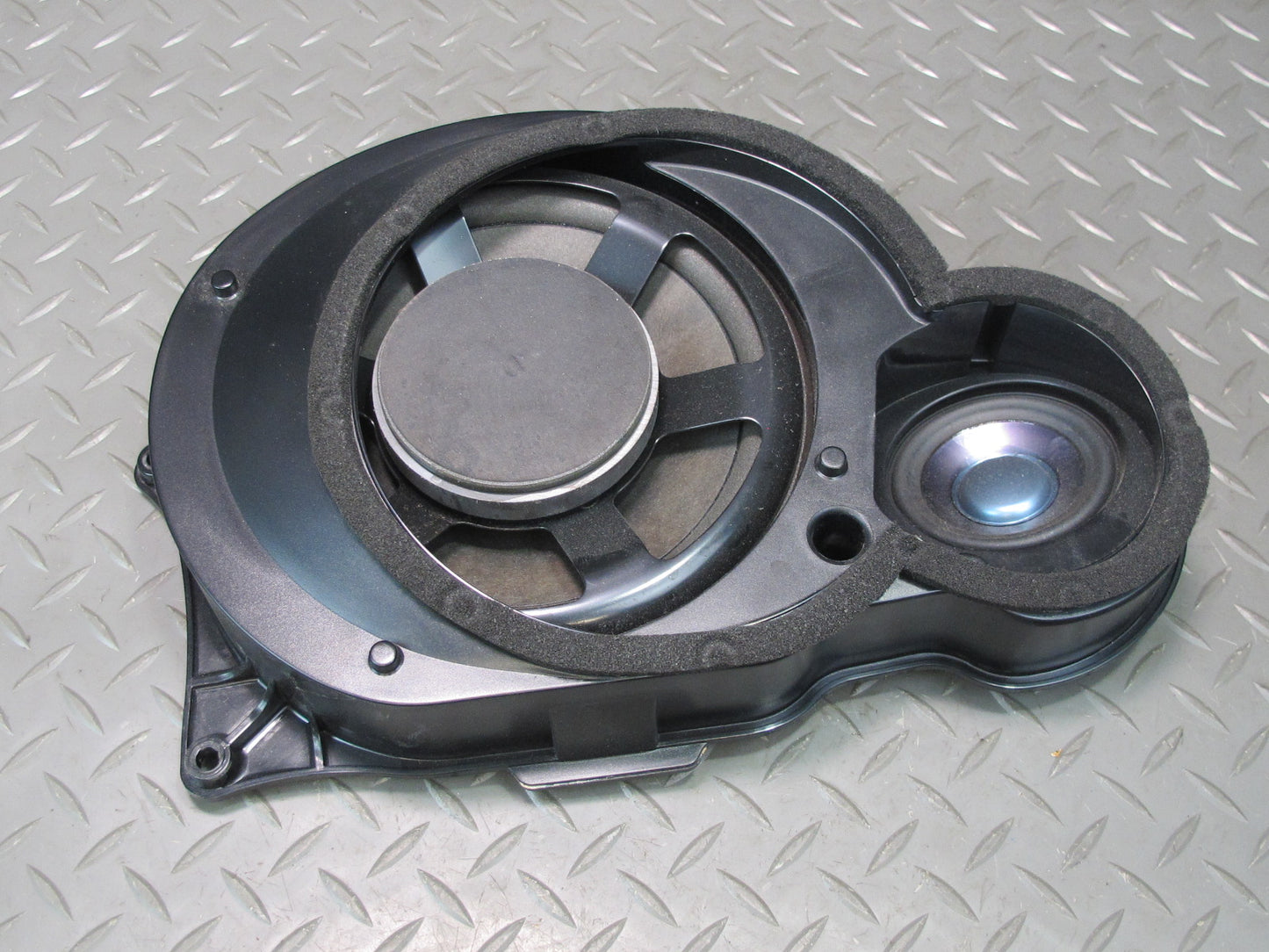 05-08 Mercedes R171 Slk-class Harman Kardon Set of 2 Left Right Door Speaker OEM