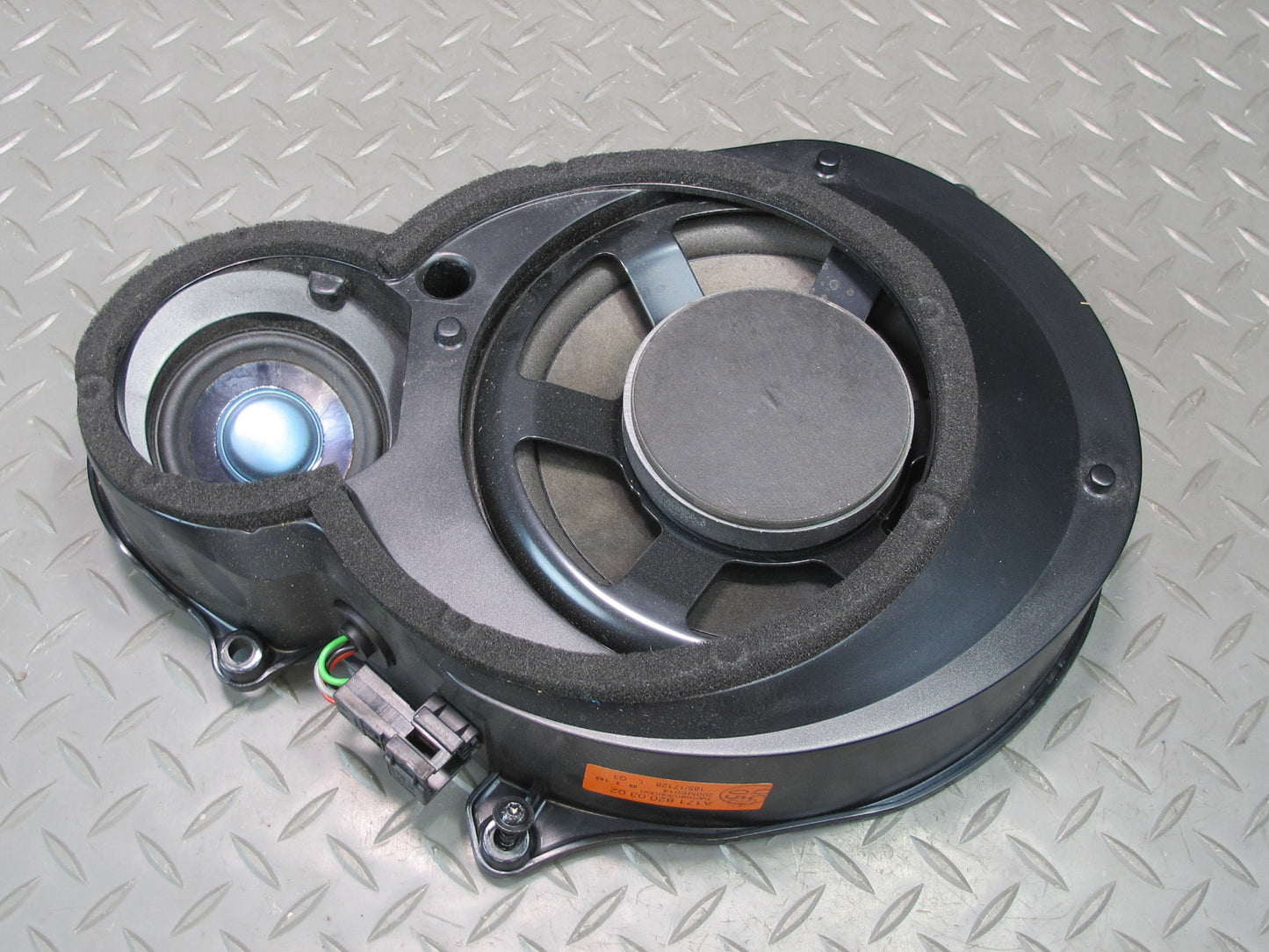 05-08 Mercedes R171 Slk-class Harman Kardon Set of 2 Left Right Door Speaker OEM