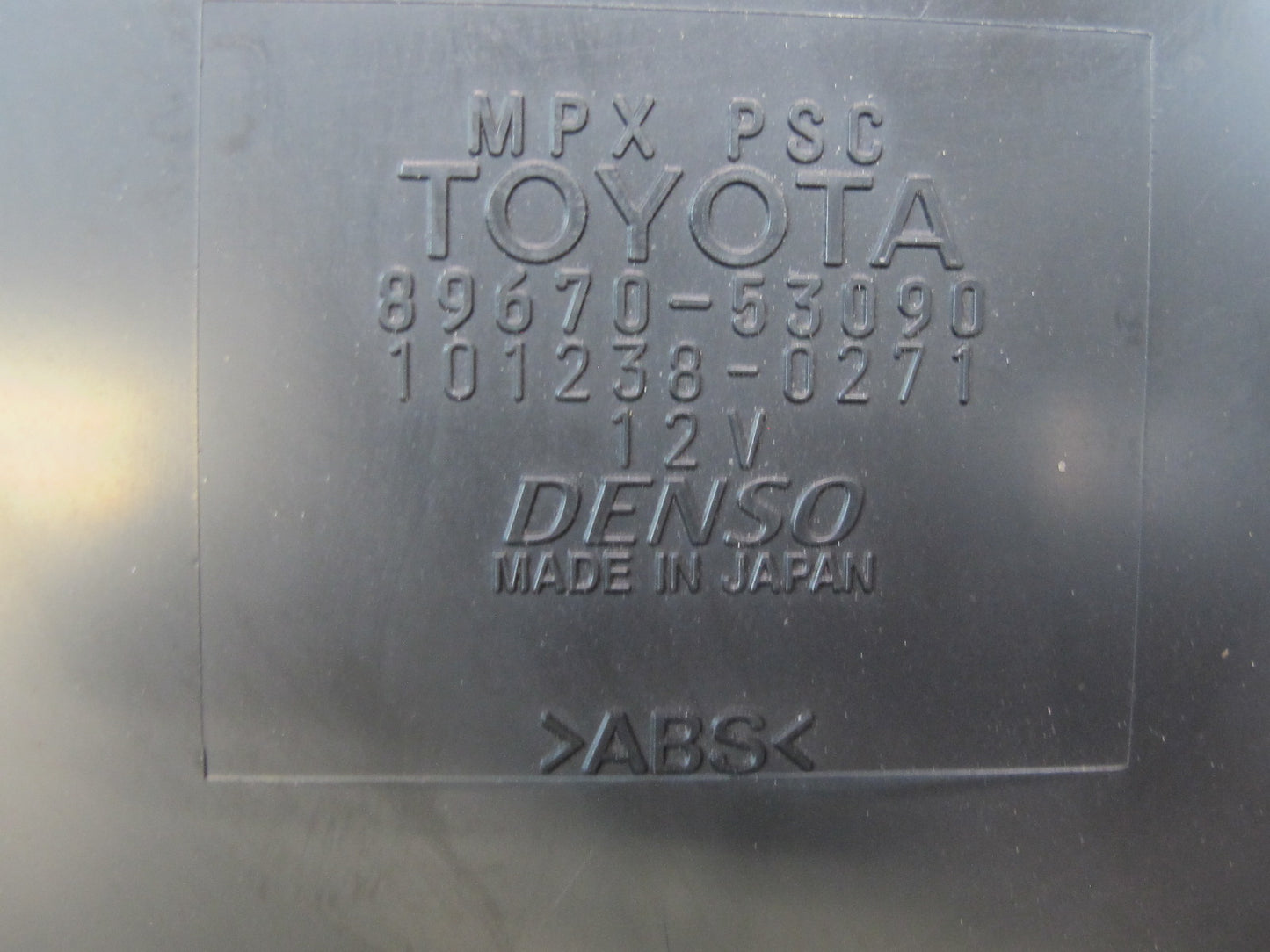 06-12 Lexus IS350 IS250 A/T MPX Power Supply Control Module 89670-53090 OEM