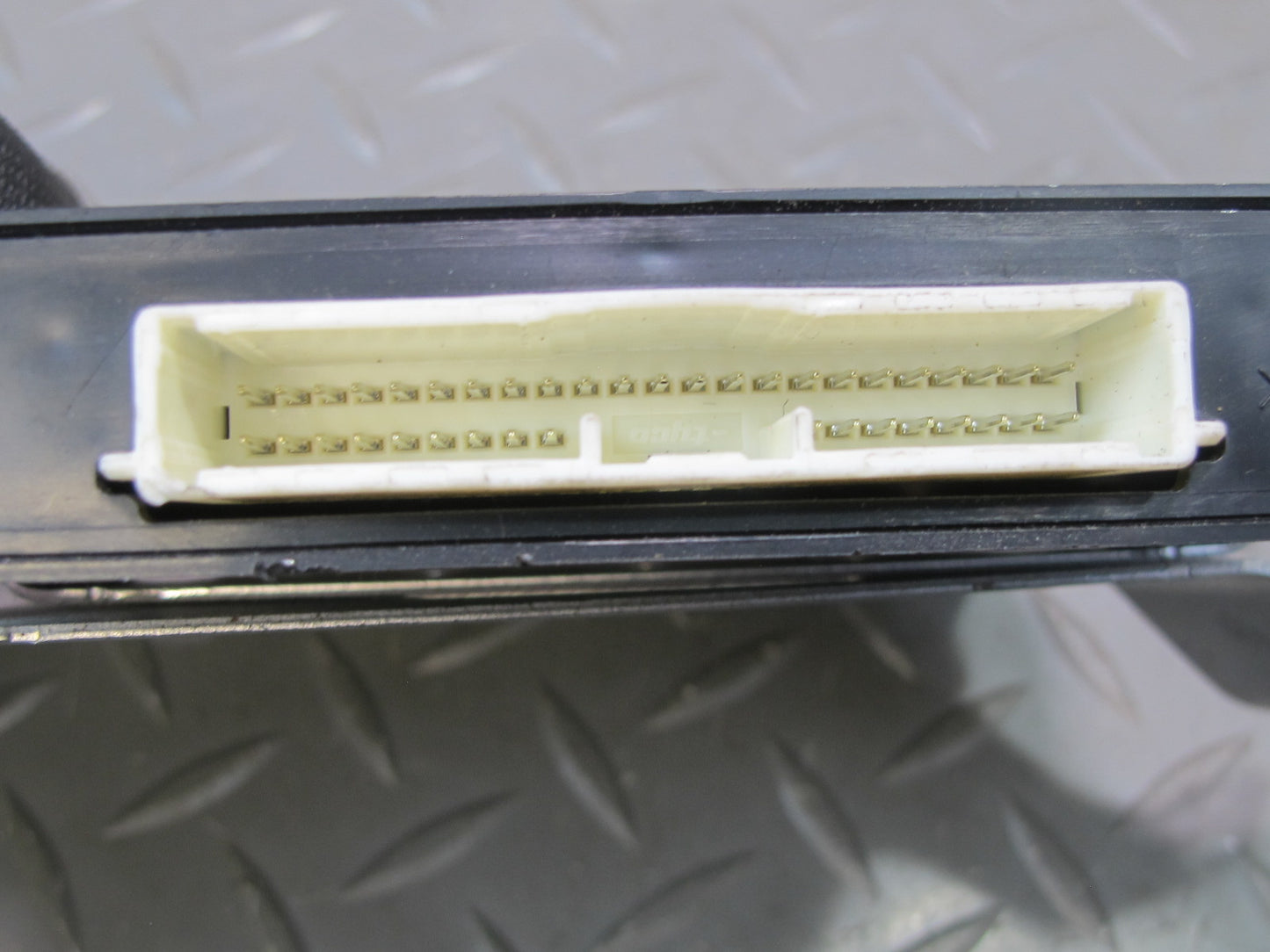 06-12 Lexus IS350 IS250 A/T MPX Power Supply Control Module 89670-53090 OEM