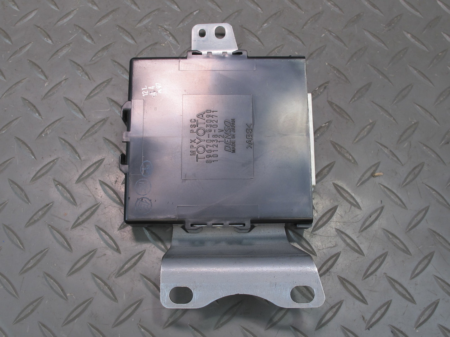 06-12 Lexus IS350 IS250 A/T MPX Power Supply Control Module 89670-53090 OEM