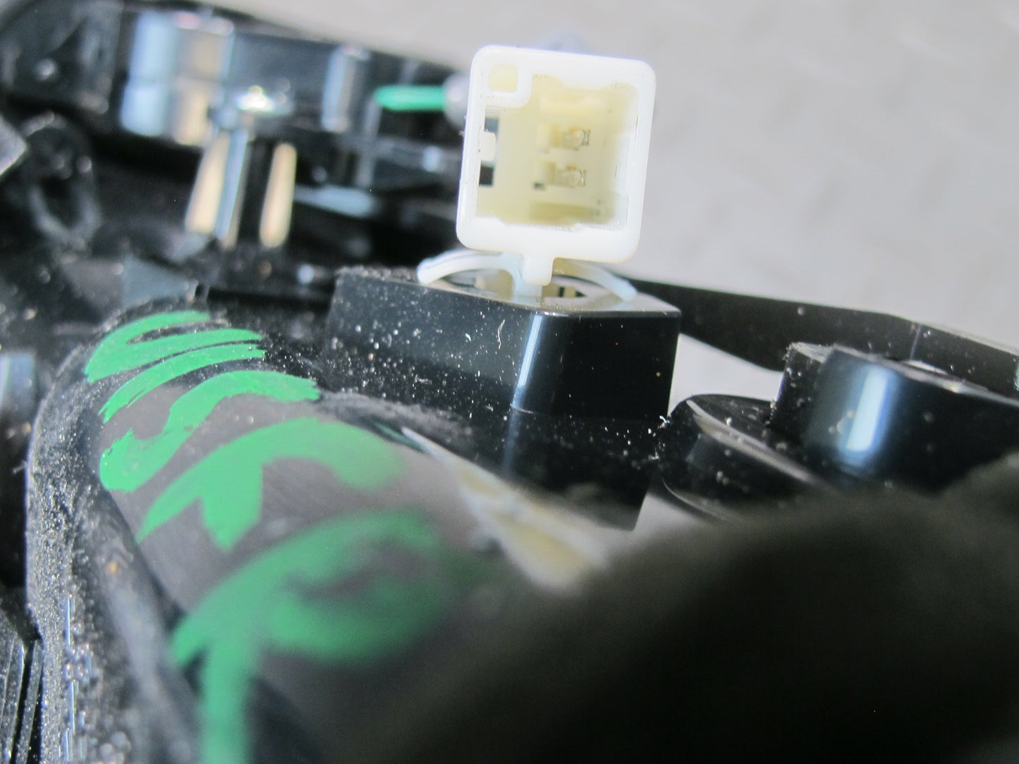 07-10 Lexus Is-f  IS350 IS250 Right & Left Side Dash A/C Heater Air Vent Set OEM